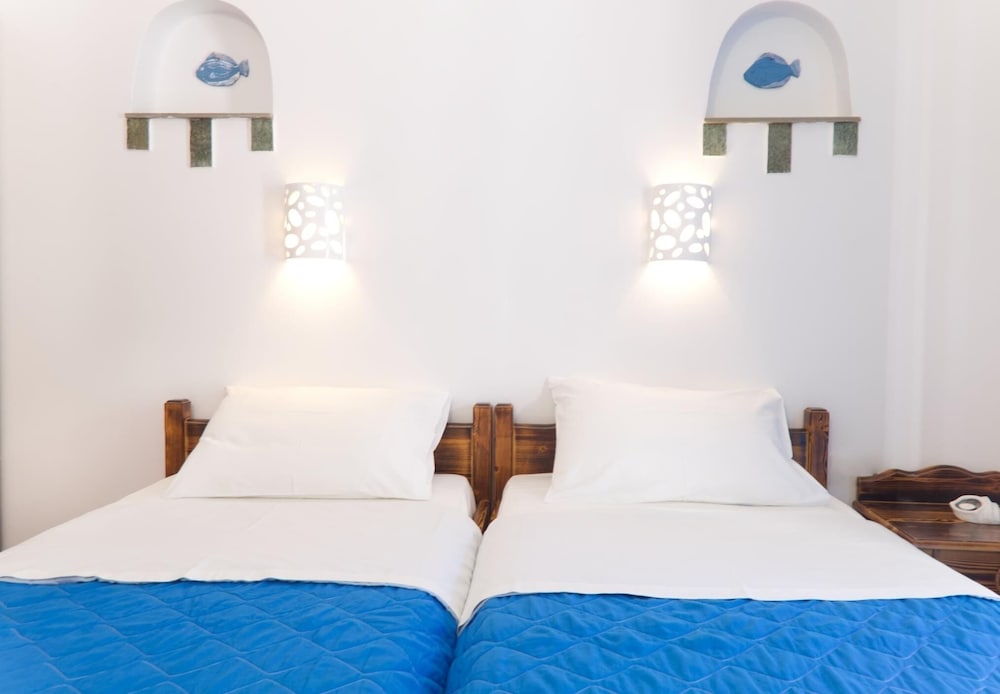 Standard Room - Photo 7