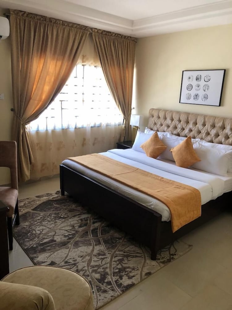 Room photo 2