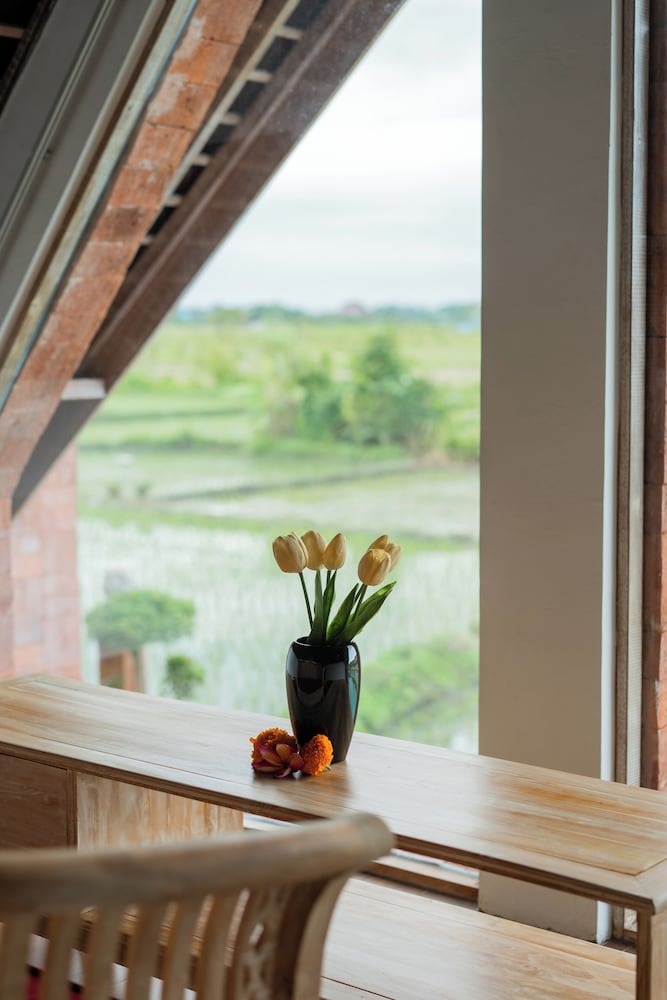 Deluxe Suite Room with Rice Field View photo 2