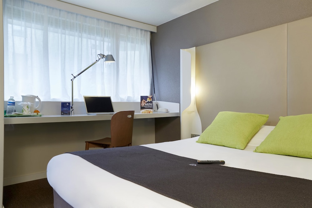 Standard Room, Multiple Beds - Photo 2