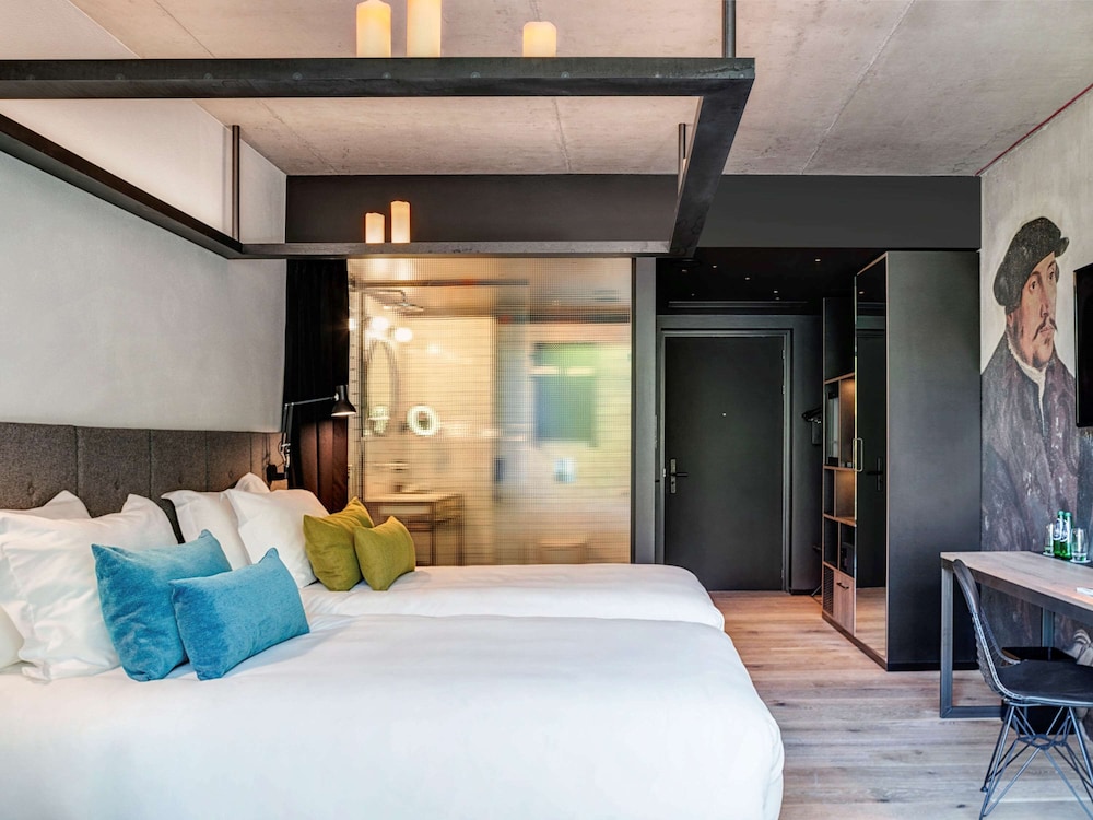 Classic Room, 2 Twin Beds - Photo 1