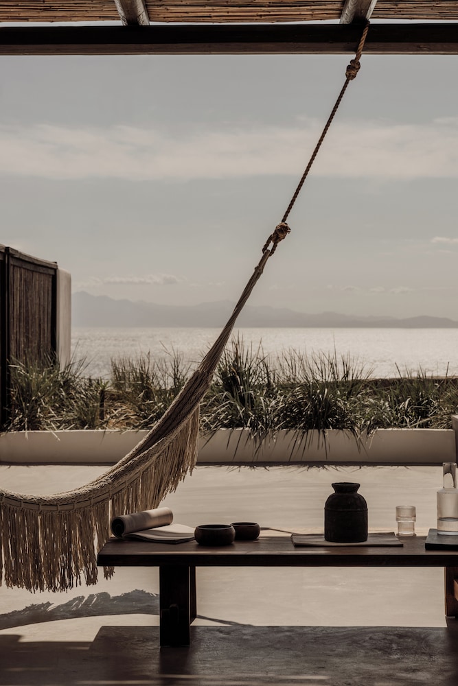 Signature Suite Private Pool & Sea View photo 3