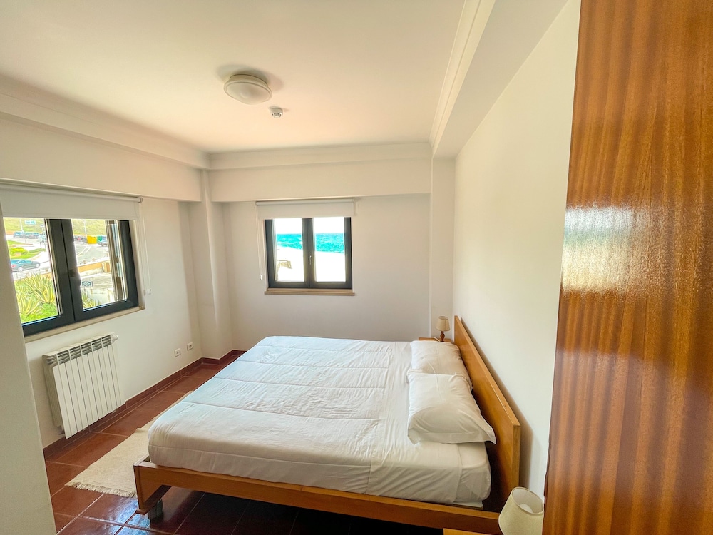 Apartment, 2 Bedrooms - Photo 1