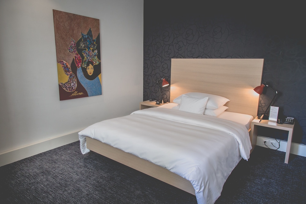 Comfort Room photo 2