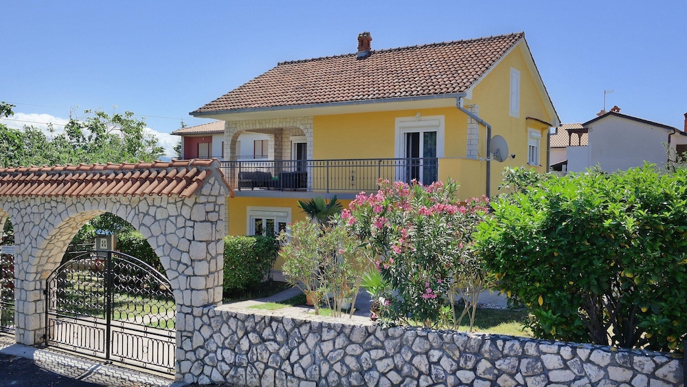 House photo 1