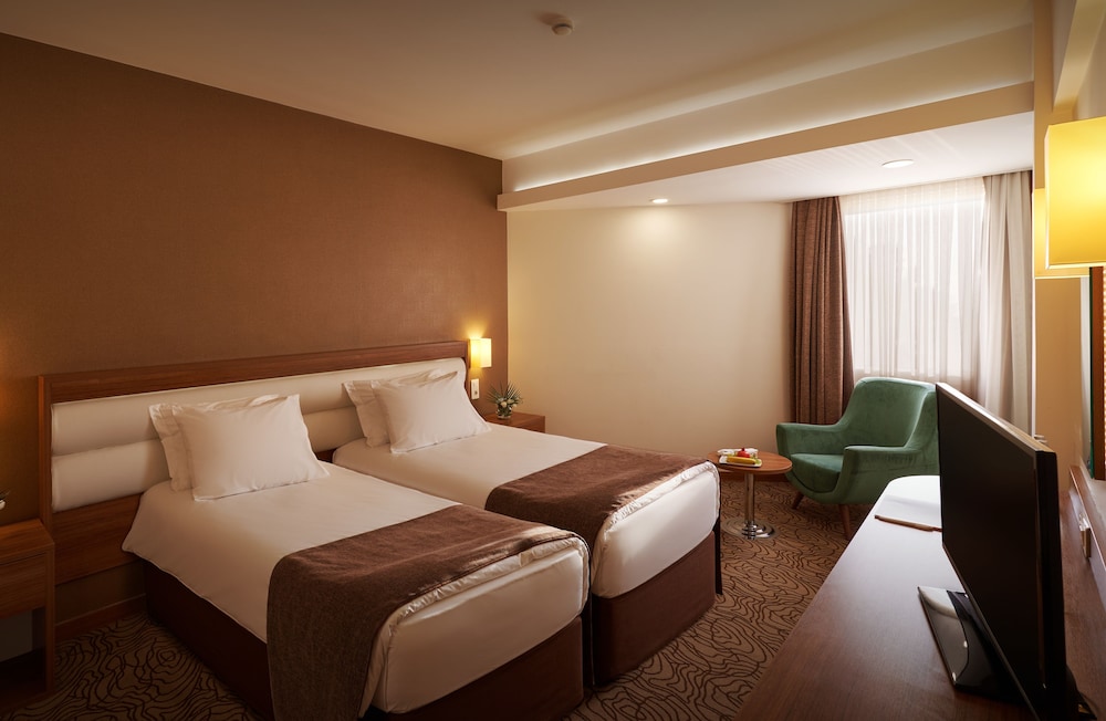 Standard Triple Room - Photo 1