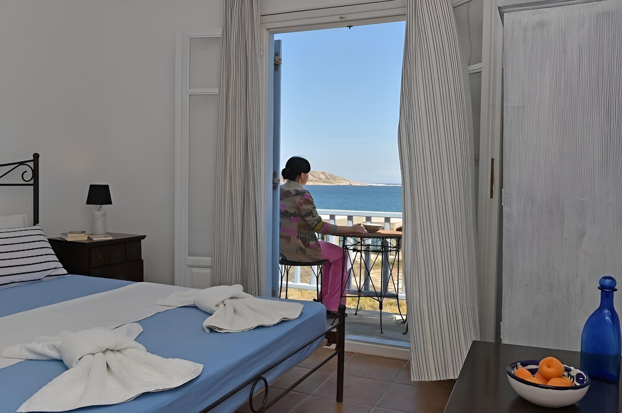 Double or Twin Room photo 2