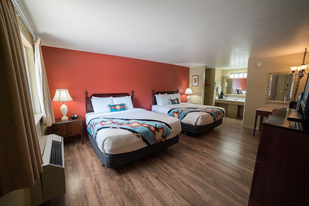Standard Room, 2 Queen Beds