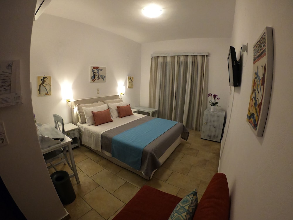 Superior Room - Photo 21