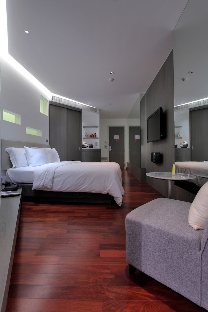 Deluxe Room (Different Degree Room)