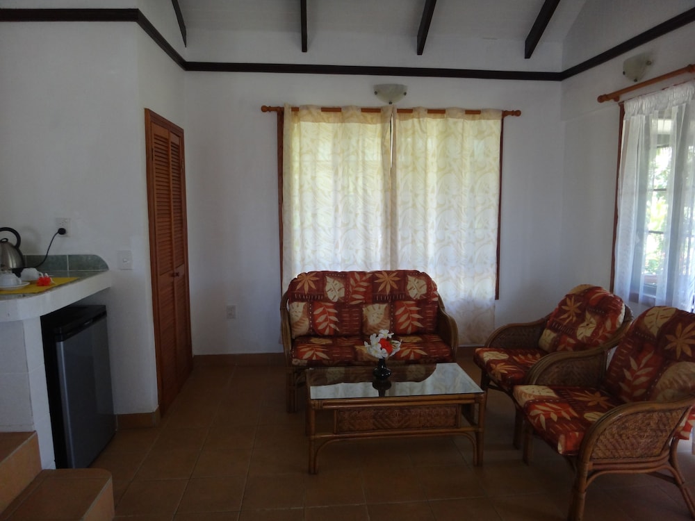 Villa, Poolside photo 3