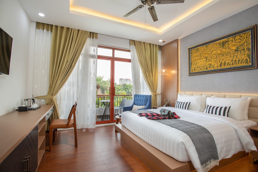 Cambana Royal Suite photo 1
