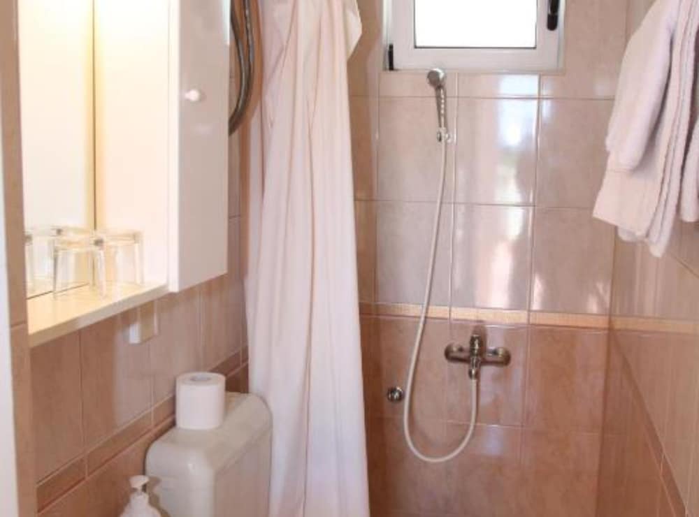 Double Room (Double Room With Sea View 7) photo 2