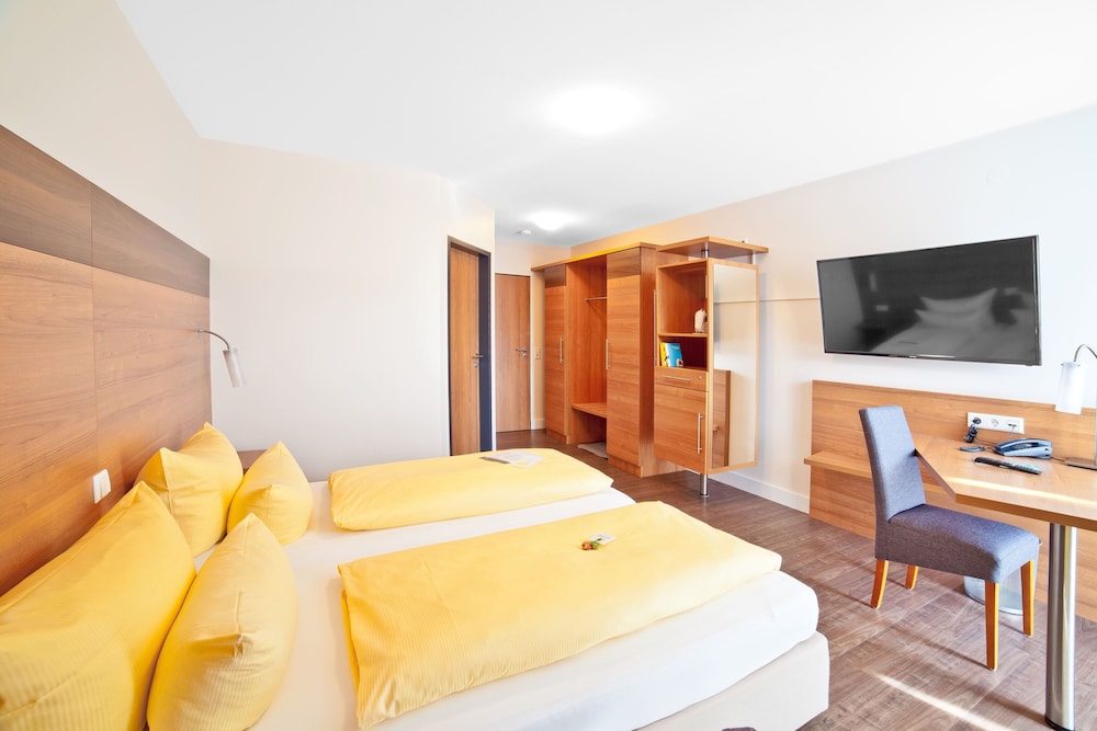 Comfort Double or Twin Room, Garden View photo 1