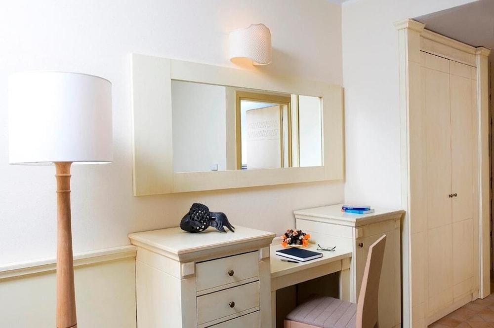 Comfort Triple Room photo 3