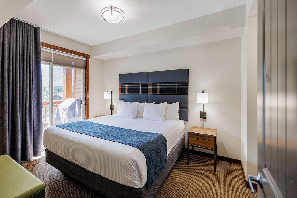 Two Bedroom King Suite - Photo 11