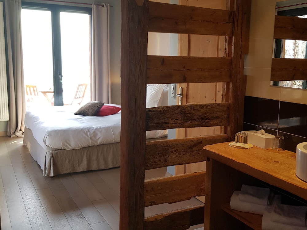 Panoramic Double Room, Private Bathroom, Lake View (Charme) photo 1