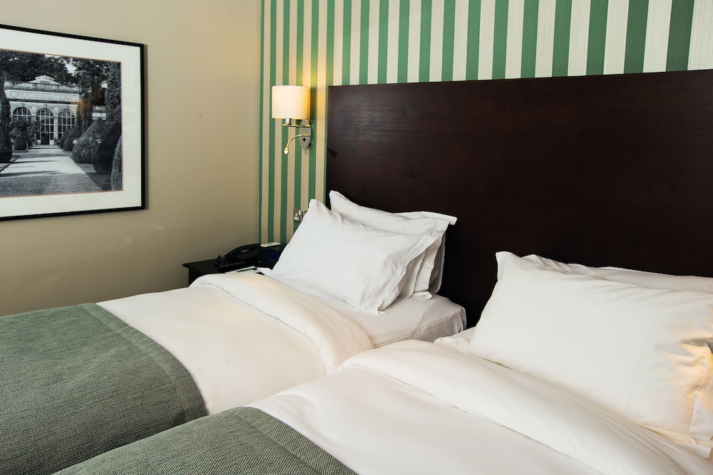 Signature Twin Room, 1 Bedroom