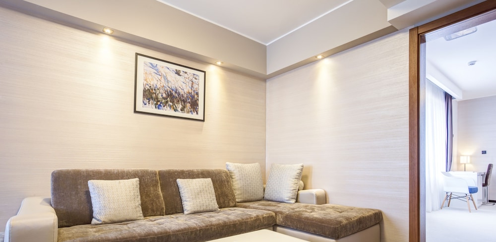 Executive Suite, City View (double occupancy) photo 3