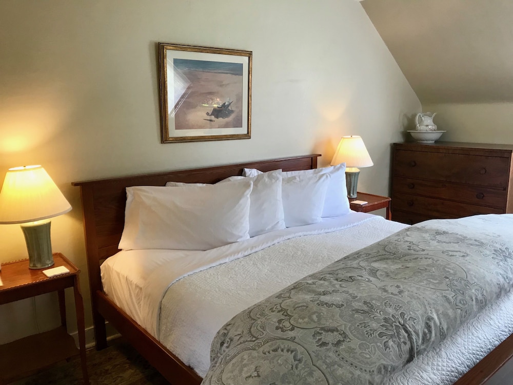 Double Room, Ensuite, Mountain View (Washington) photo 3