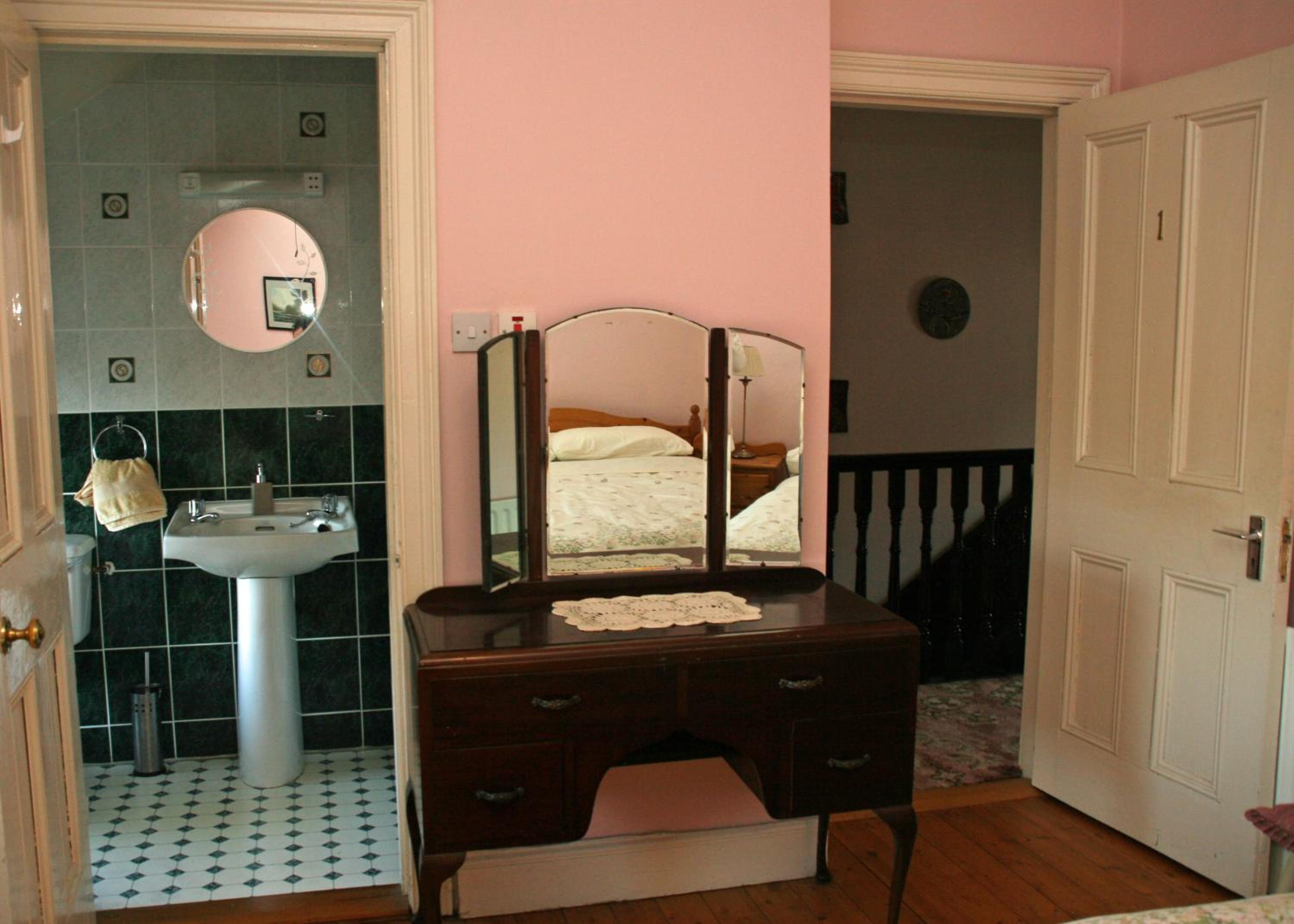 Triple Room photo 3
