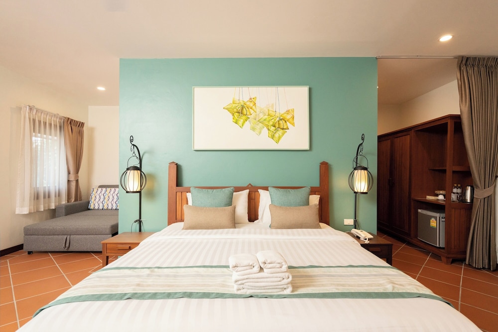 Junior Double Room