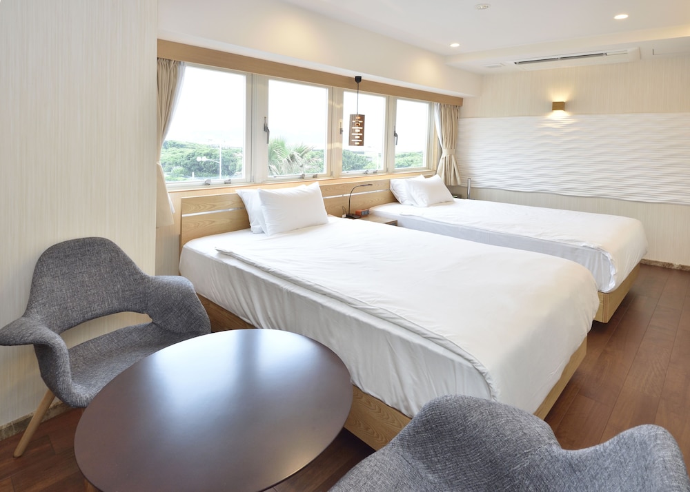 Grand Enoshima Twin Room (Ocean Side, 3rd Floor)