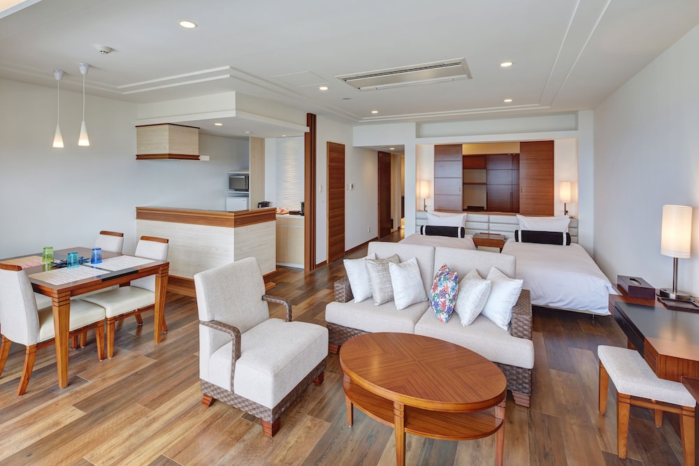 High Floor Deluxe Room 4 Beds for 2 people, Non Smoking