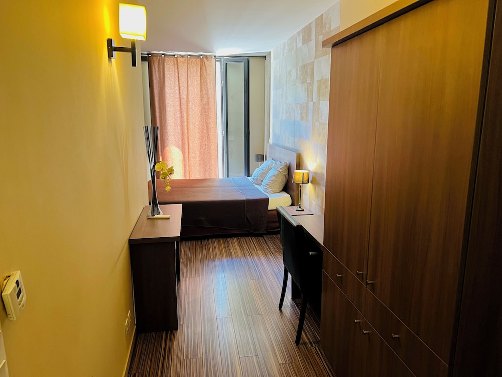 Comfort Room photo 3