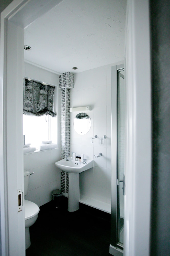 Classic Double Room - Photo 8