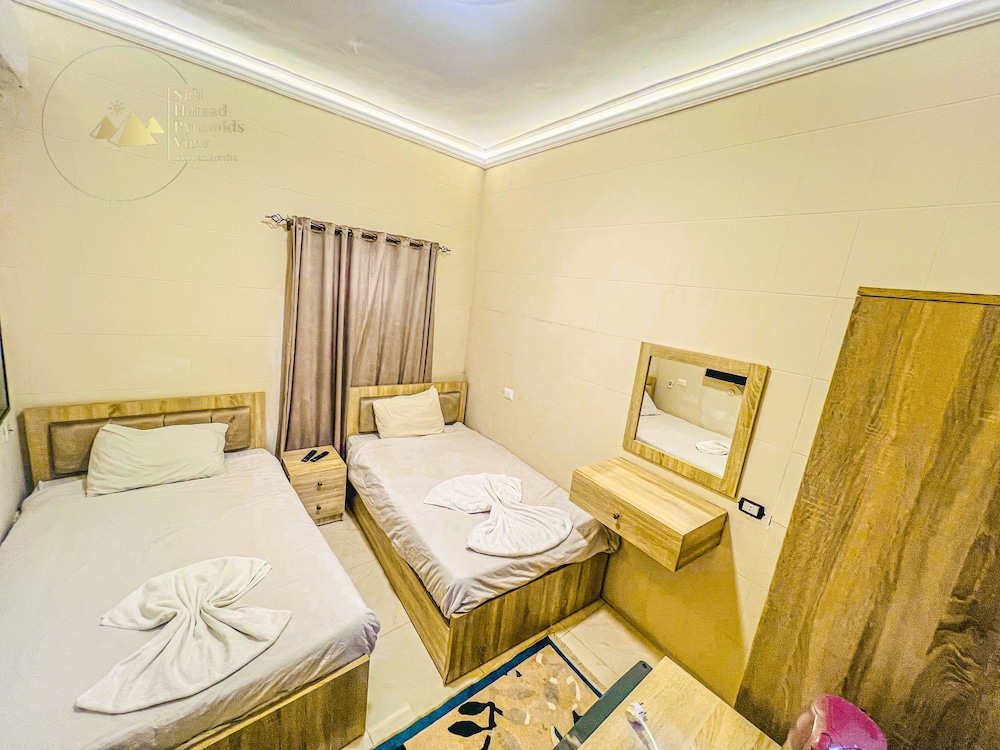 Deluxe Twin Room photo 2