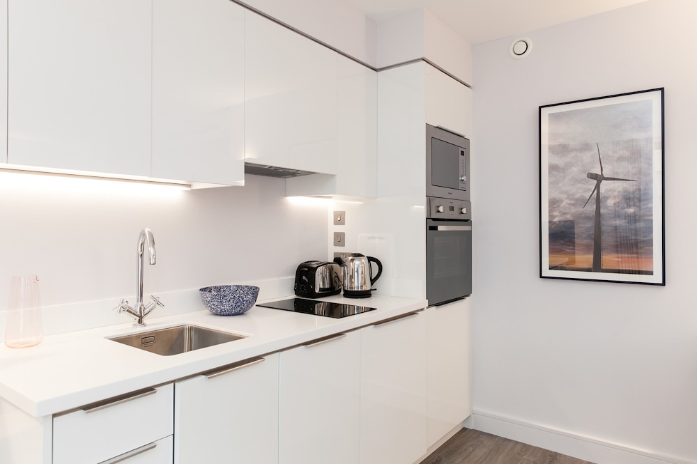 Standard Apartment, 1 Bedroom thumbnail 6