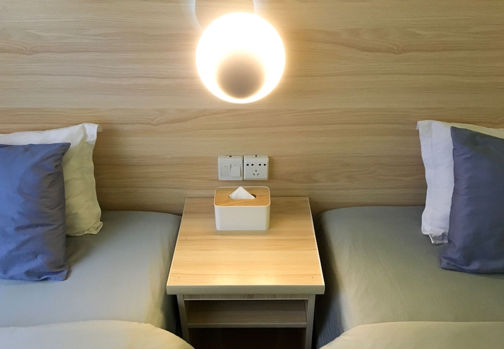 Deluxe Twin Room photo 3
