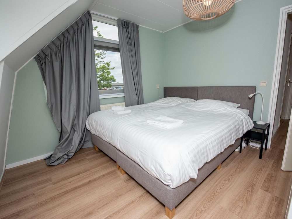 House photo 2