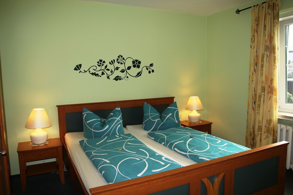 Classic Double Room, Private Bathroom - Photo 10