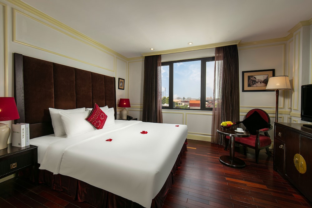 Deluxe Room, City View
