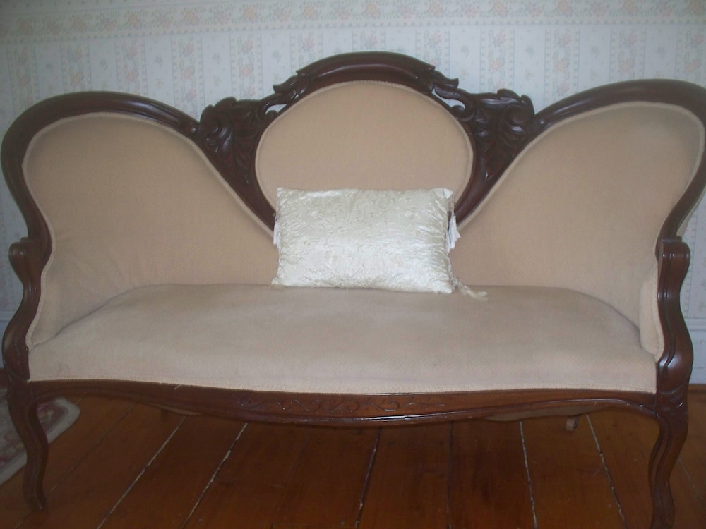 Superior Double Room, Ensuite (Buttercup) photo 3