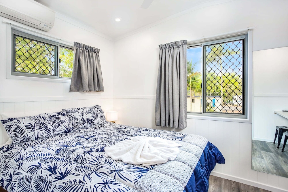 Standard 1 Bedroom Cabin - S6 photo 2