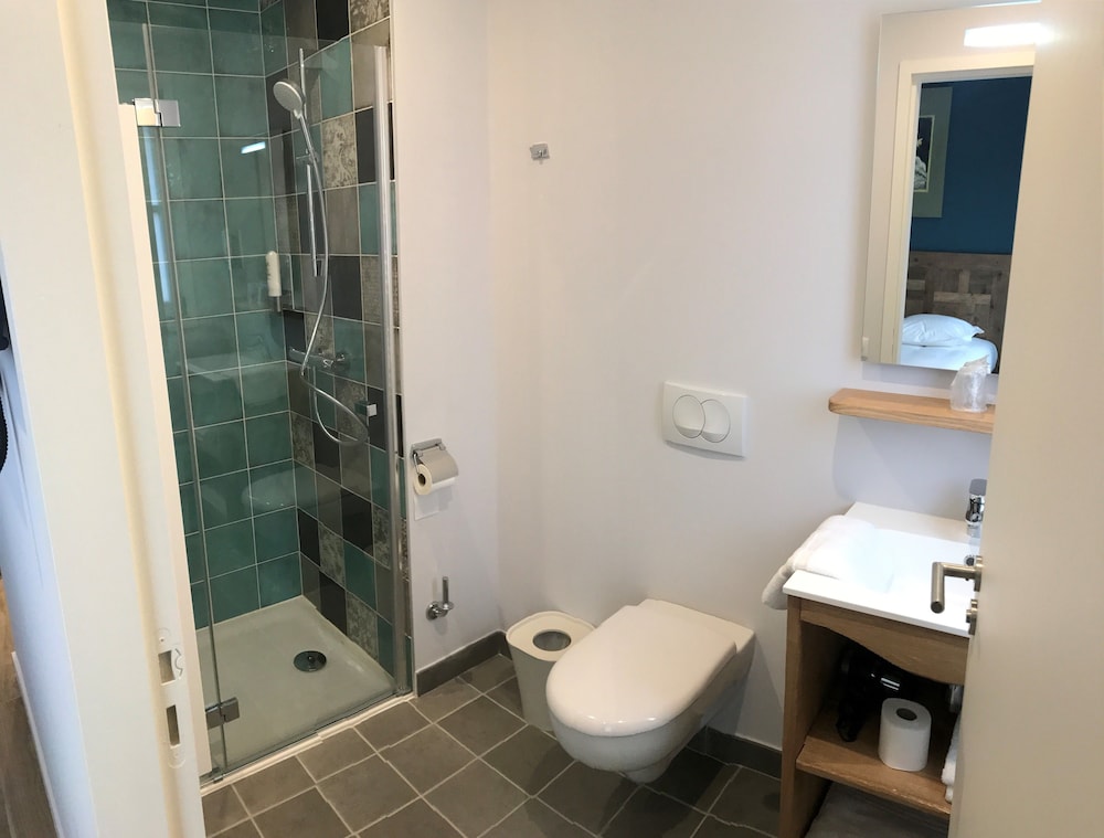 Triple Room - Photo 8