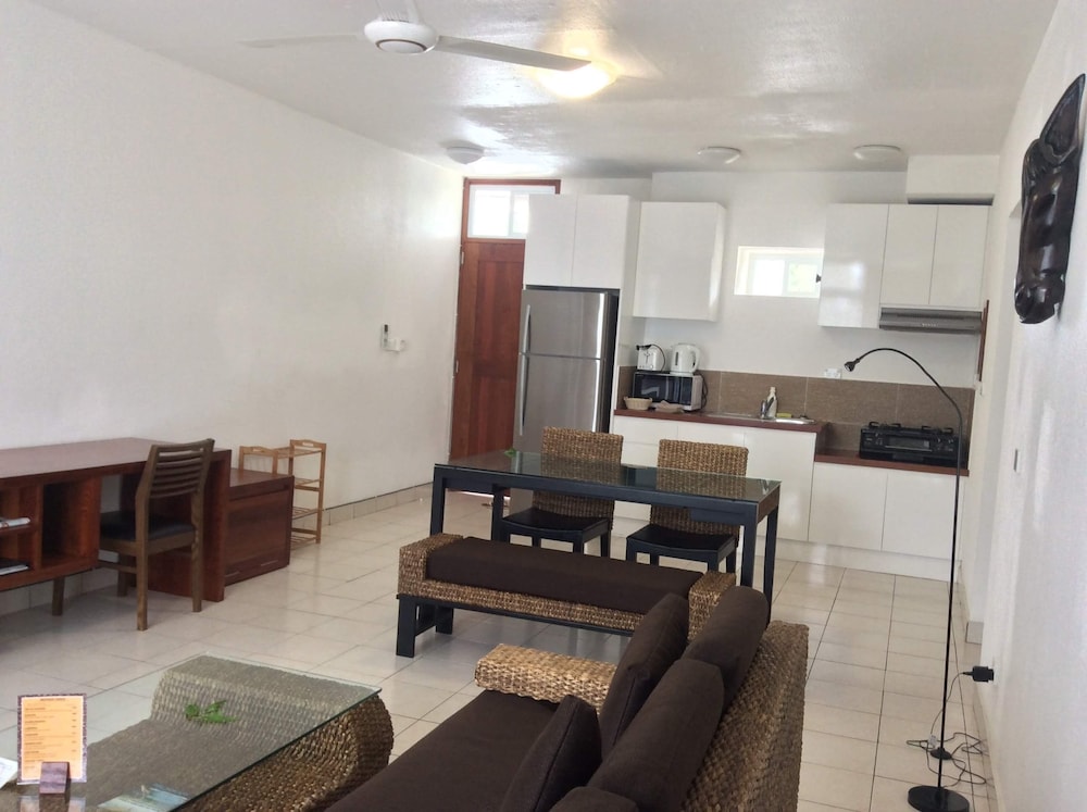 1 Bedroom Hibiscus Apartment - Photo 8