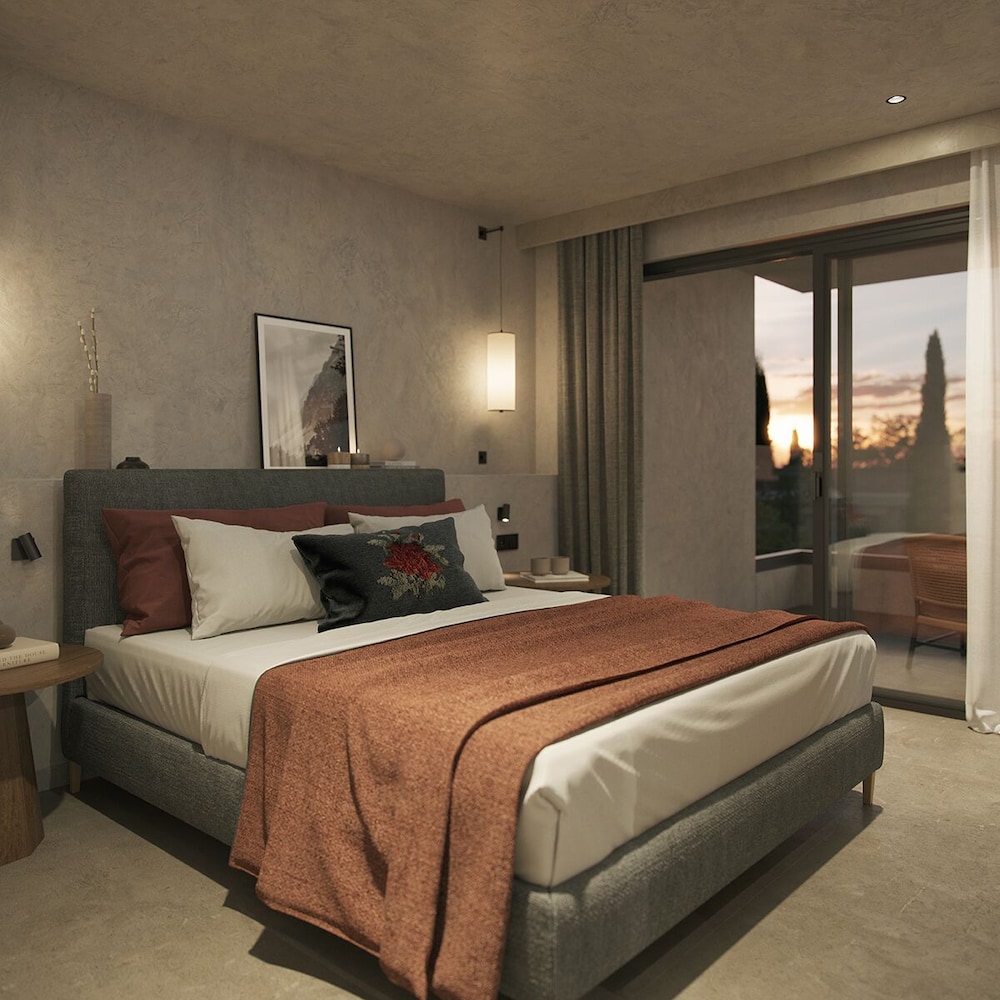 Open Plan Suite Sea View and Shared Pool