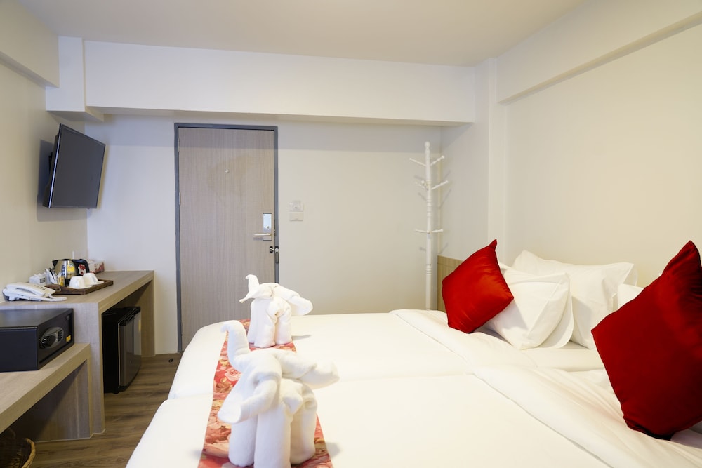 Superior Twin Room photo 2