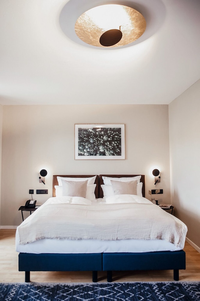 Superior Double Room, City View photo 2