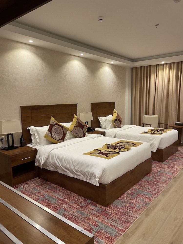 Triple Room - Photo 1