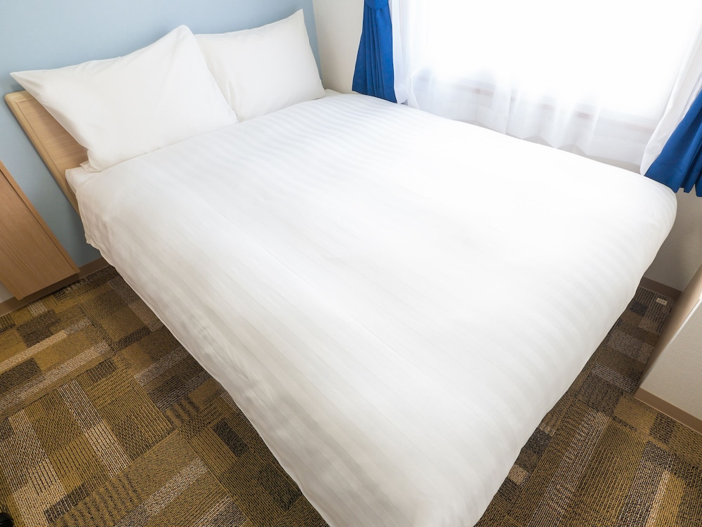 Economy Double Room, Smoking