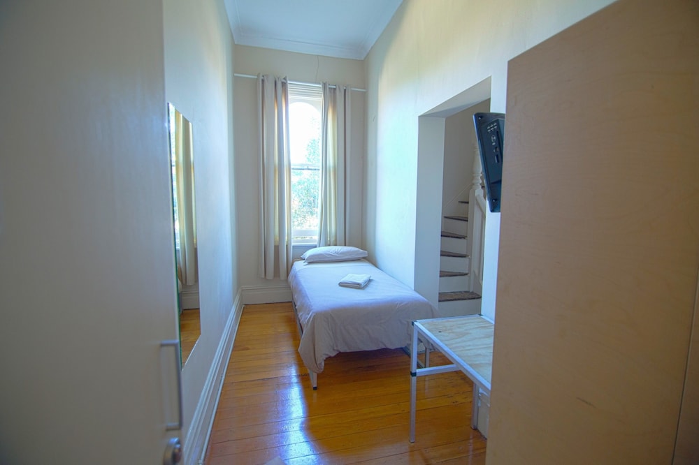 Superior Single Room