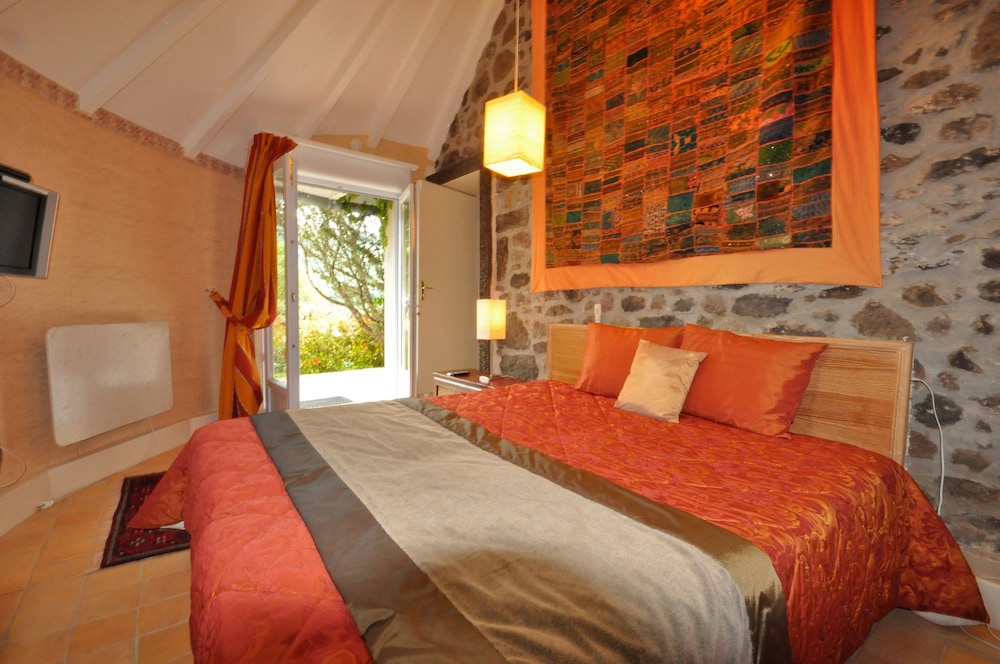 Suite photo 1
