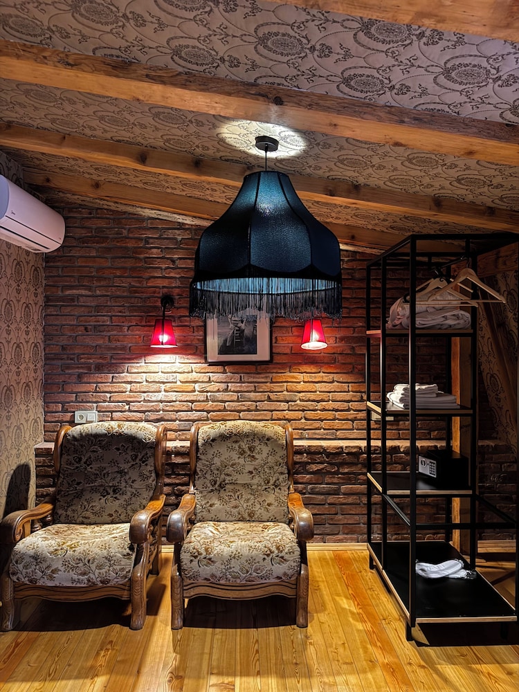 Deluxe Twin Room, 2 Bedrooms, Non Smoking, City View photo 2