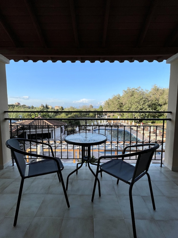 Studio, Pool View