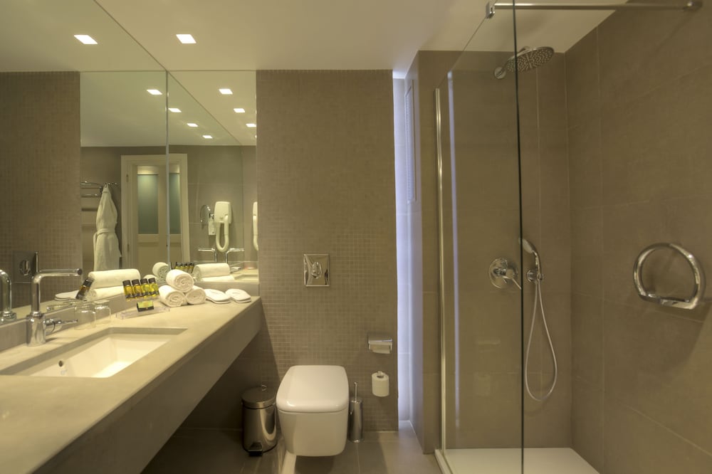 Deluxe Double Room - Photo 5